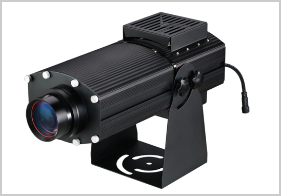 戶外投影燈IP65防水測試.jpg 戶外投影燈IP65防水測試.jpg