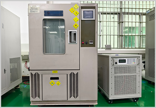 高低溫試驗實驗室.jpg 高低溫試驗實驗室.jpg