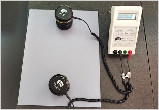 橡膠防靜電性能測試實驗室.jpg 橡膠防靜電性能測試實驗室.jpg