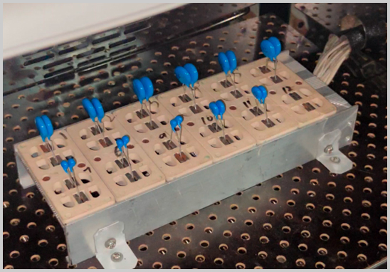 安規電容耐久試驗檢測實驗室.jpg 安規電容耐久試驗檢測實驗室.jpg