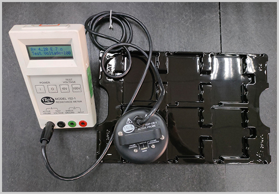 吸塑盤表面電阻測試.jpg